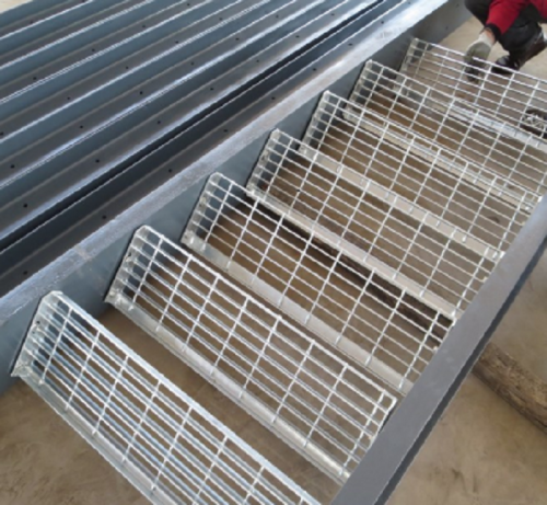 熱浸鋅鋼格板踏步