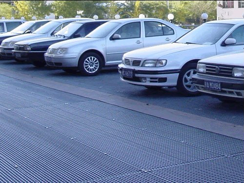 停車場<a href='http://m.wmvu.com.cn'>鋼格柵</a>板