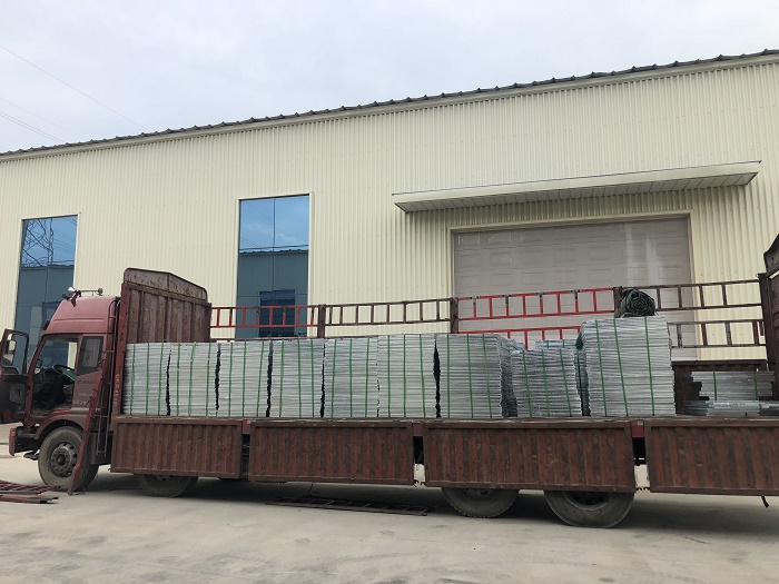 平臺鍍鋅鋼格板