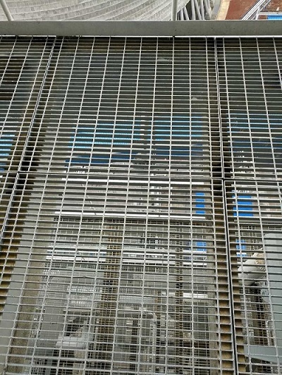 不銹鋼鋼格柵板