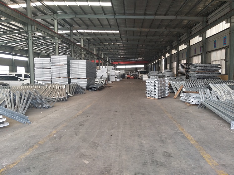 防滑鋼格板平臺(tái)