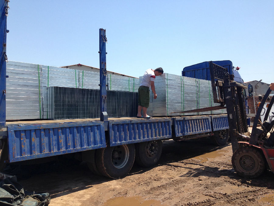 插接鍍鋅格柵板