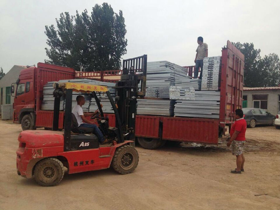 工地熱鍍鋅格柵板平臺