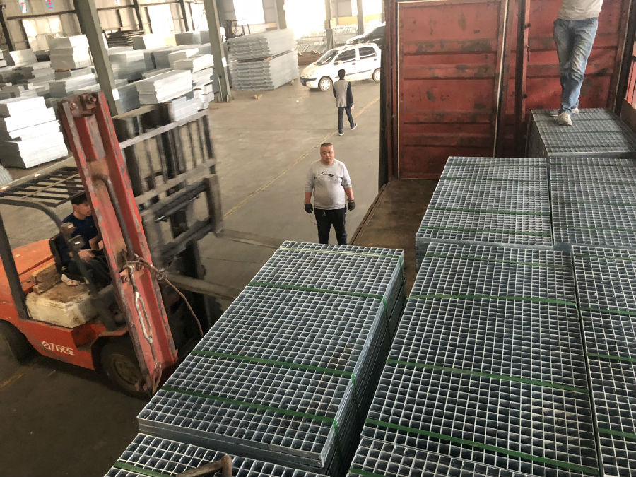 鍍鋅地溝鋼格柵蓋板