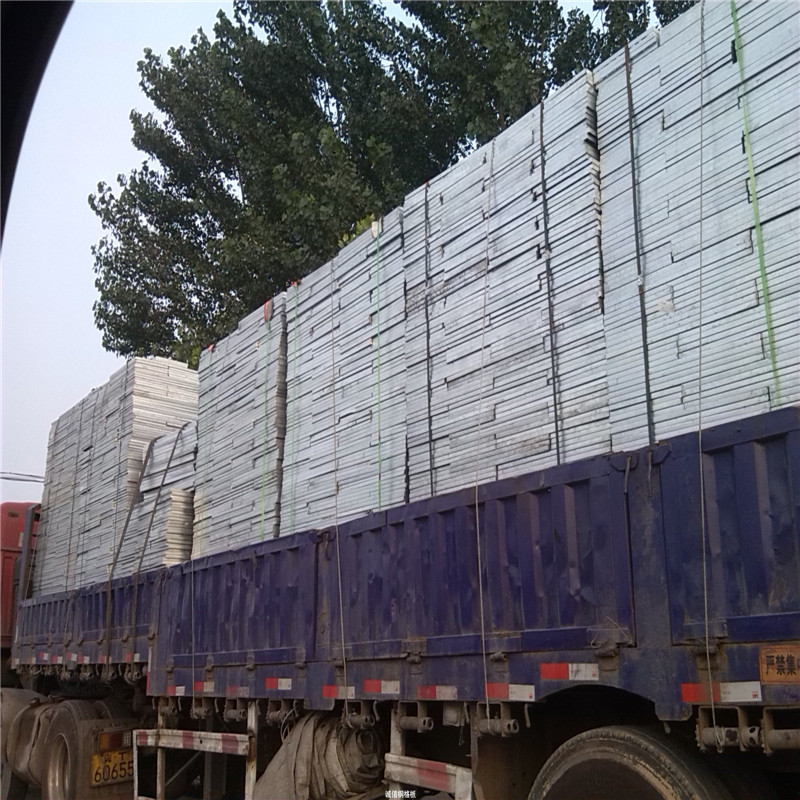 熱鍍鋅鋸齒防滑鋼格柵